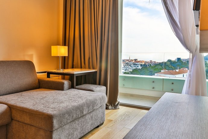 Hotel WOW