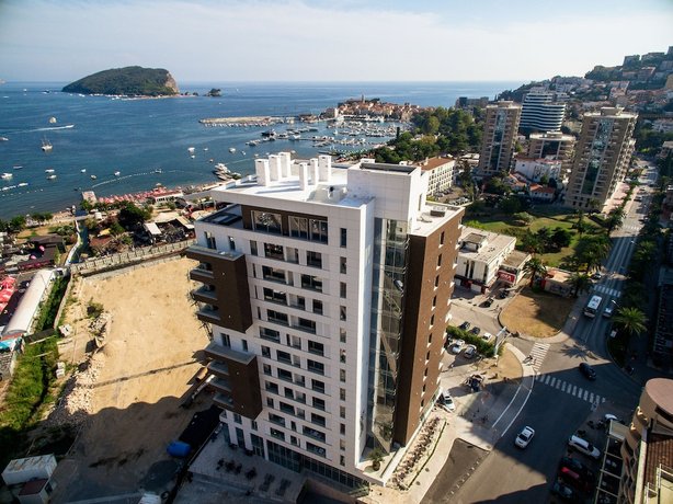 Hotel WOW