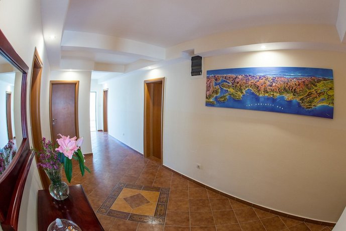Villa DiEden