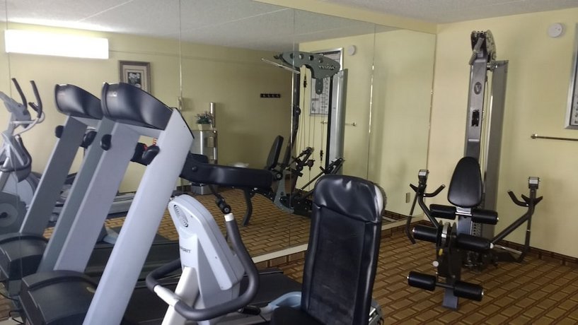 Ramada by Wyndham Asheville Southeast Hotel