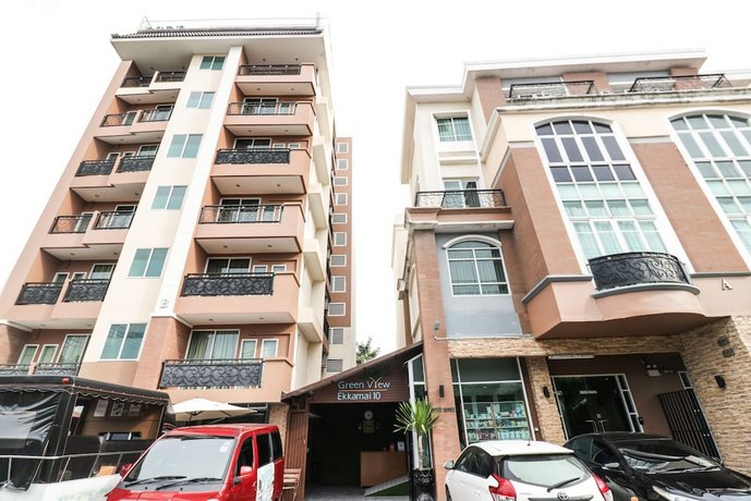 Greenview Ekkamai 10 Suite