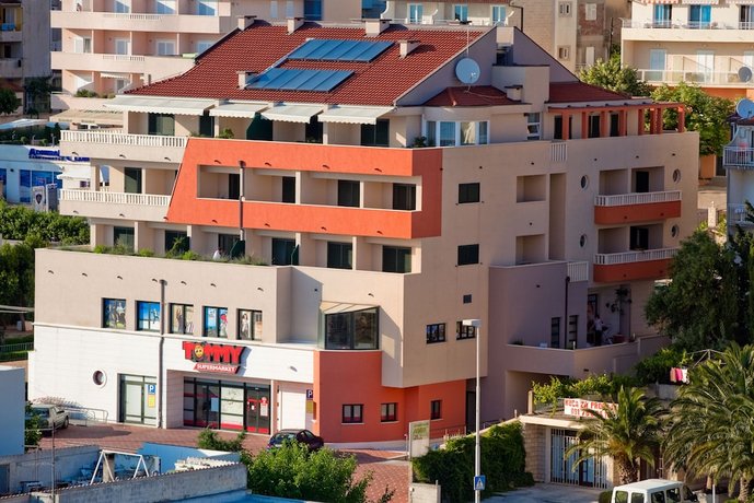 Apartments Agava Makarska