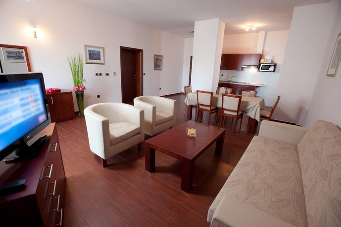 Apartments Agava Makarska