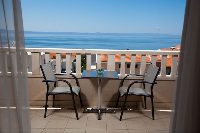 Apartments Agava Makarska