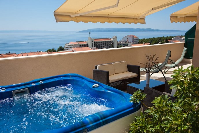 Apartments Agava Makarska
