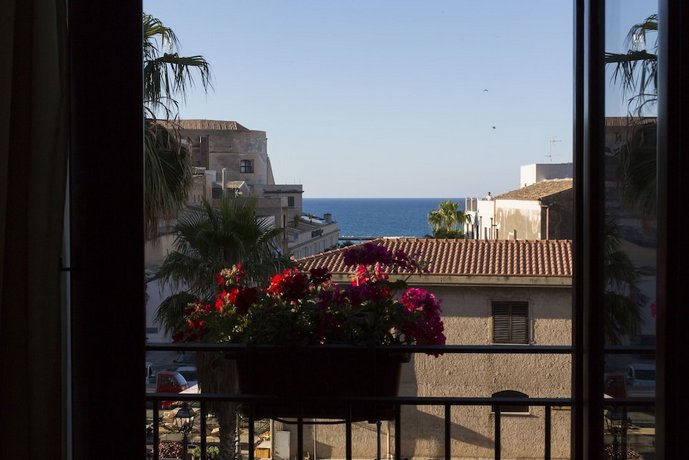 Hotel La Piazzetta Castellammare del Golfo