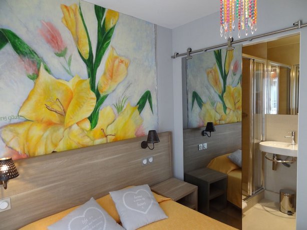 Amelie Hotel Paris