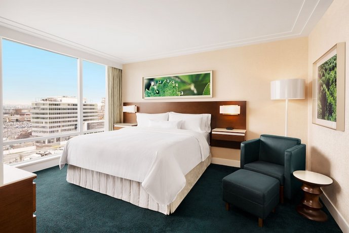 The Westin Wall Centre Vancouver Airport