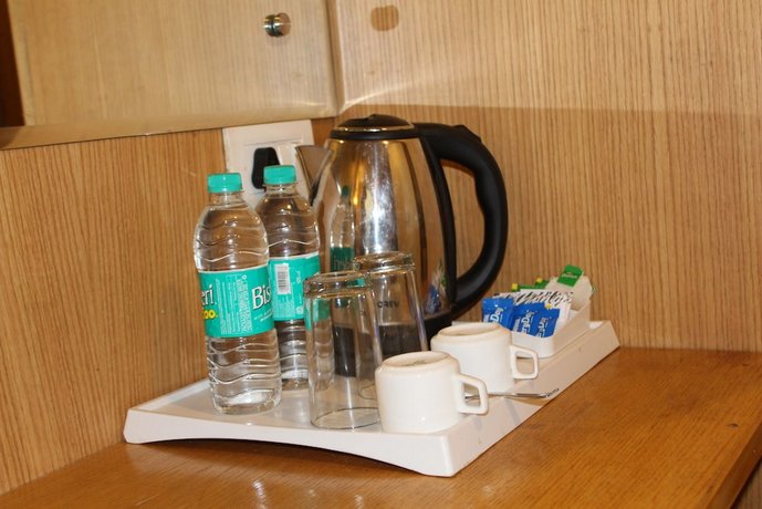 Hotel Atulyaa Taj