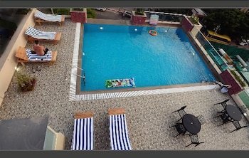 Hotel Atulyaa Taj