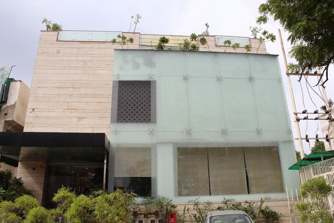 Hotel Atulyaa Taj