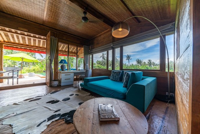 Sejuk Beach Villas
