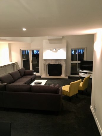 U Suites on Courtenay