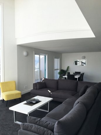 U Suites on Courtenay