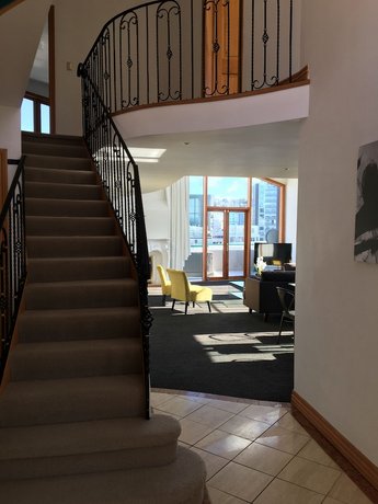 U Suites on Courtenay