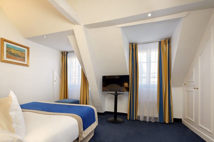Austin's Arts Et Metiers Hotel