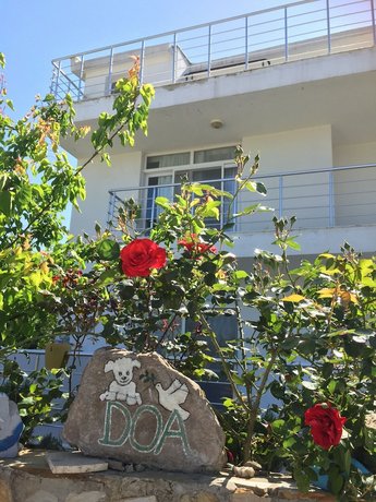 Doa Apartments