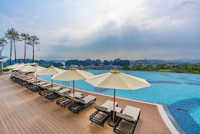 FLC Ha Long Bay Golf Club & Luxury Resort