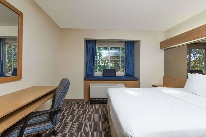 Microtel Inn Suites By Wyndham Anchorage Airport Compare Deals