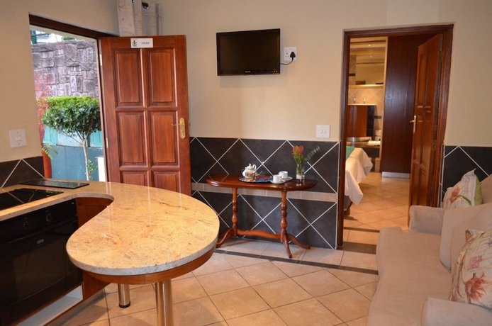 Elizabeth Manor Johannesburg