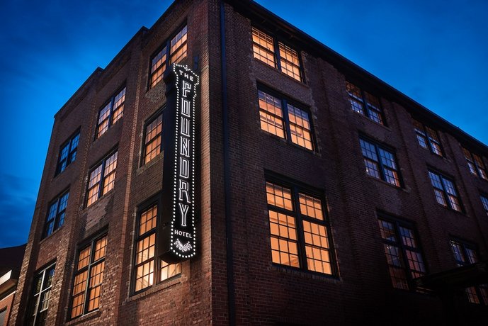 Foundry Hotel Asheville Curio Collection By Hilton