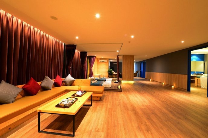 Le Resort and Villas
