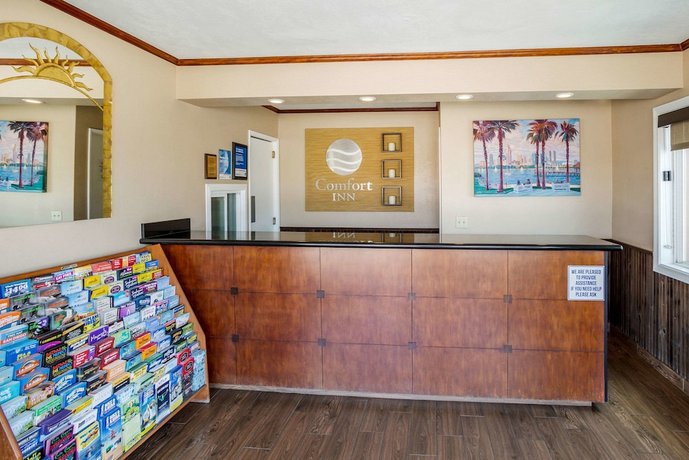 Comfort Inn San Diego At The Harbor Compare Deals