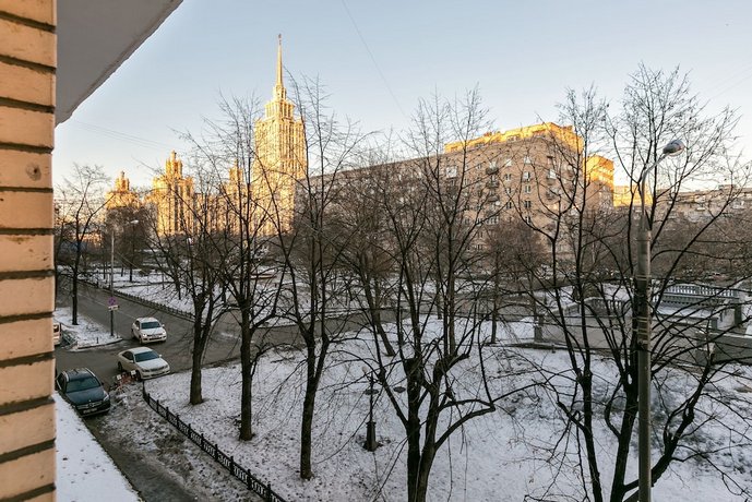 Апартаменты MaxRealty24 Украинский Бульвар