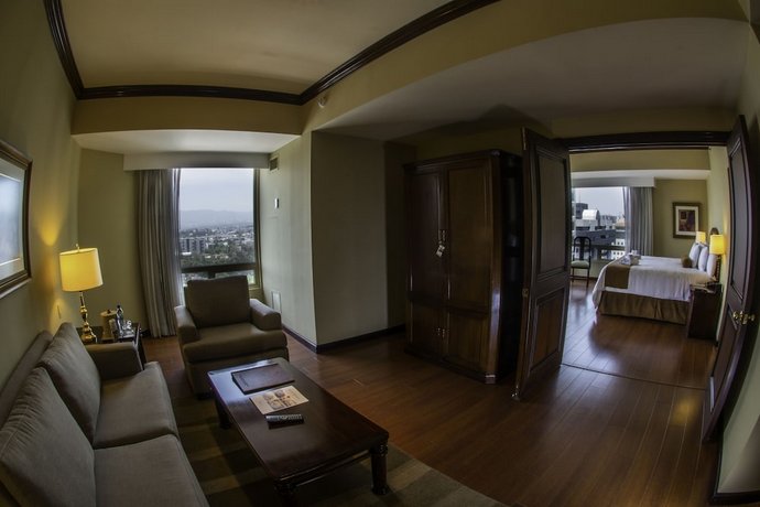 Hotel Clarion Suites Guatemala