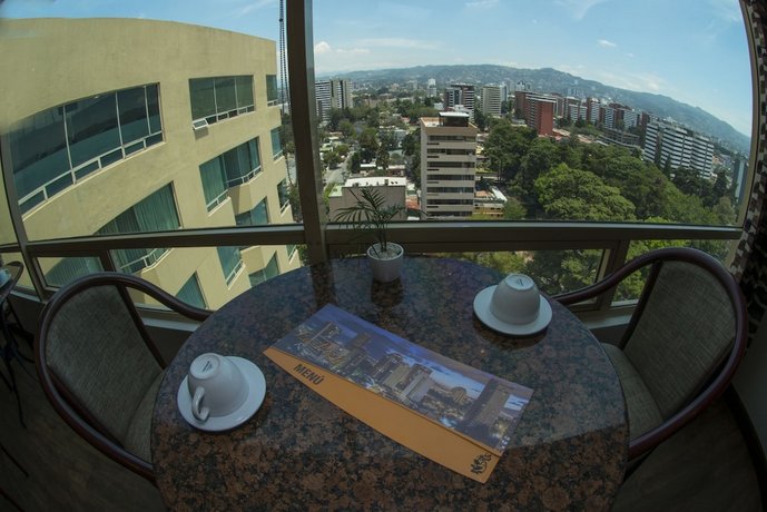 Hotel Clarion Suites Guatemala
