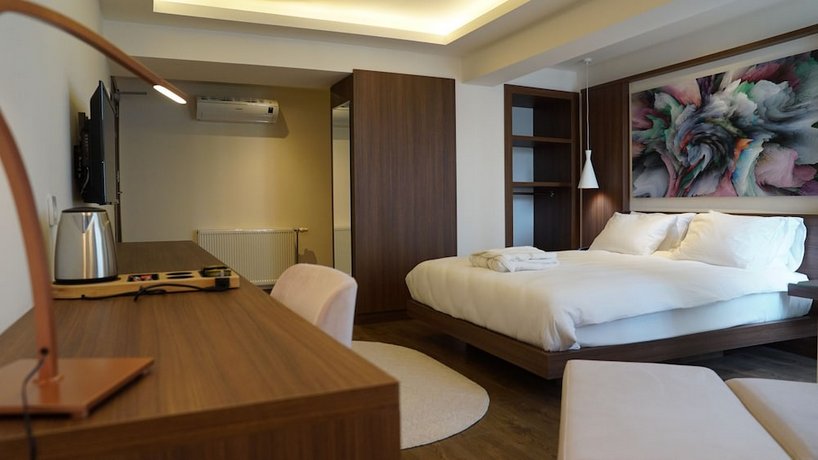 TN&CO Exclusive Cip Suites and Primeclass Rooms Adults Only