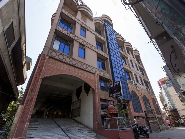 OYO 8412 Hotel Maharani Prime