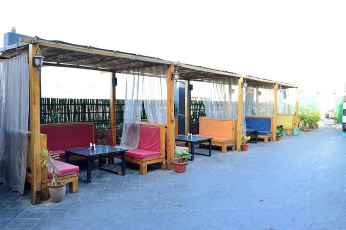 OYO 8412 Hotel Maharani Prime