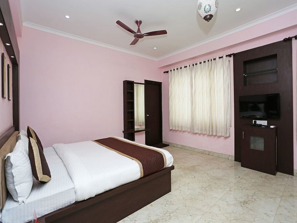 OYO 9142 Hotel Stay Fine