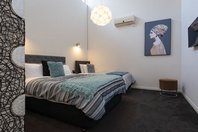 Albert Guest House and Mills Spa Suites