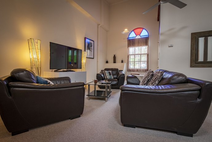 Albert Guest House and Mills Spa Suites