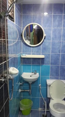 Rung Tawan Hostel