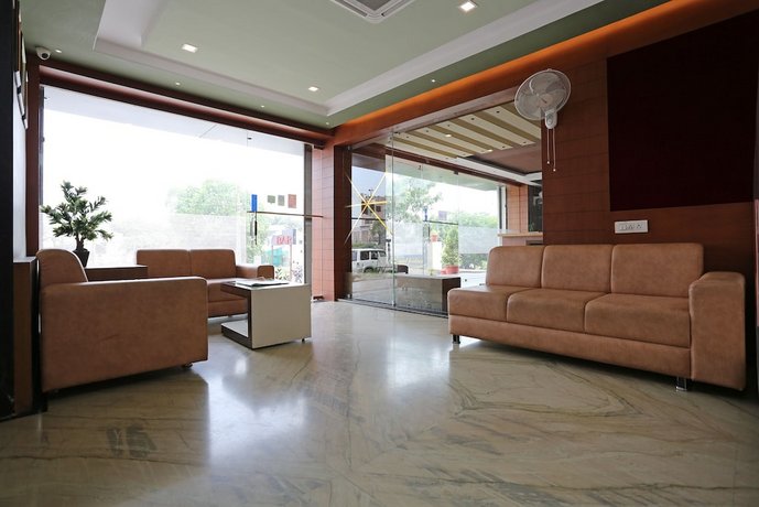 OYO 9204 Hotel Anant Palace
