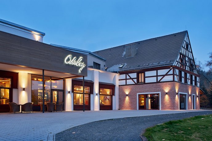 Wellness Hotel & Golf Resort Cihelny