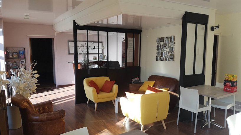 Brit Hotel Le Surcouf