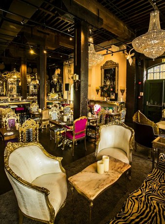 Signature Lux Hotel by ONOMO Waterfront