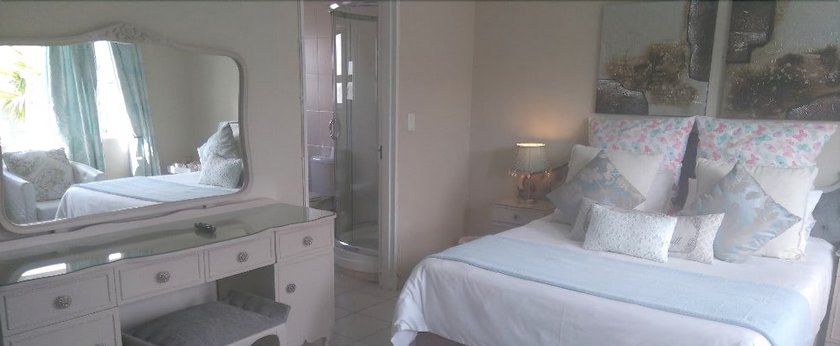 Bay Breeze Guest House