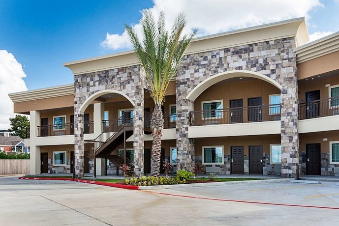 Econo Lodge Inn & Suites Houston NW-Cy-Fair