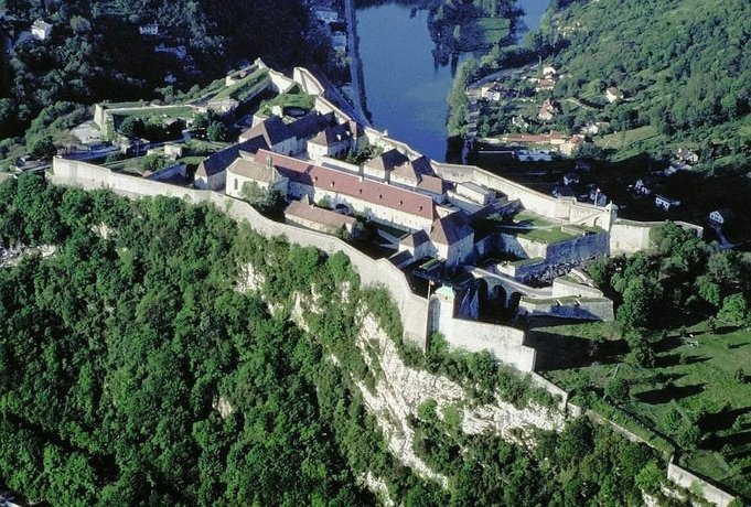 hotelF1 Besancon Ouest Micropolis -