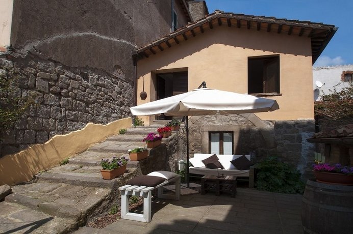 A Priori
