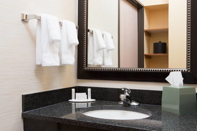 Fairfield Inn & Suites Kansas City Olathe