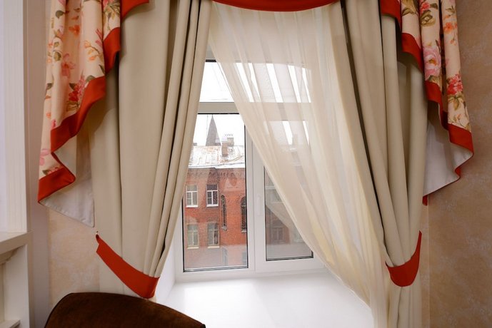 Отель Cronwell Inn Стремянная