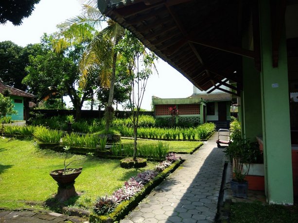 Poeri Devata Resort Hotel