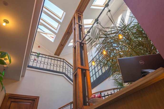 Antler Boutique Hotel