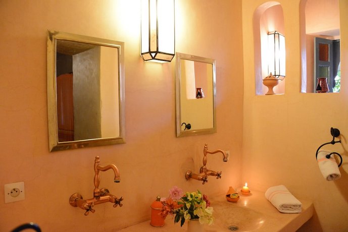 Riad Ain Khadra